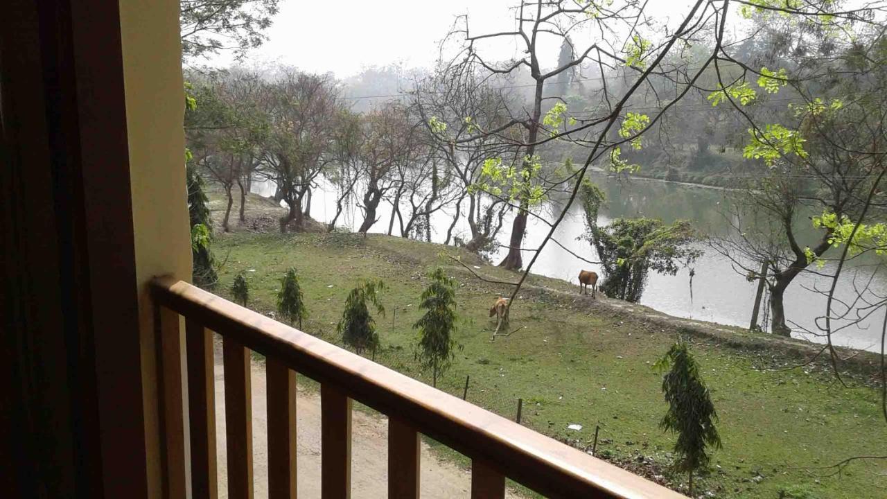 Zizina Otis Resort Guwahati Exterior foto